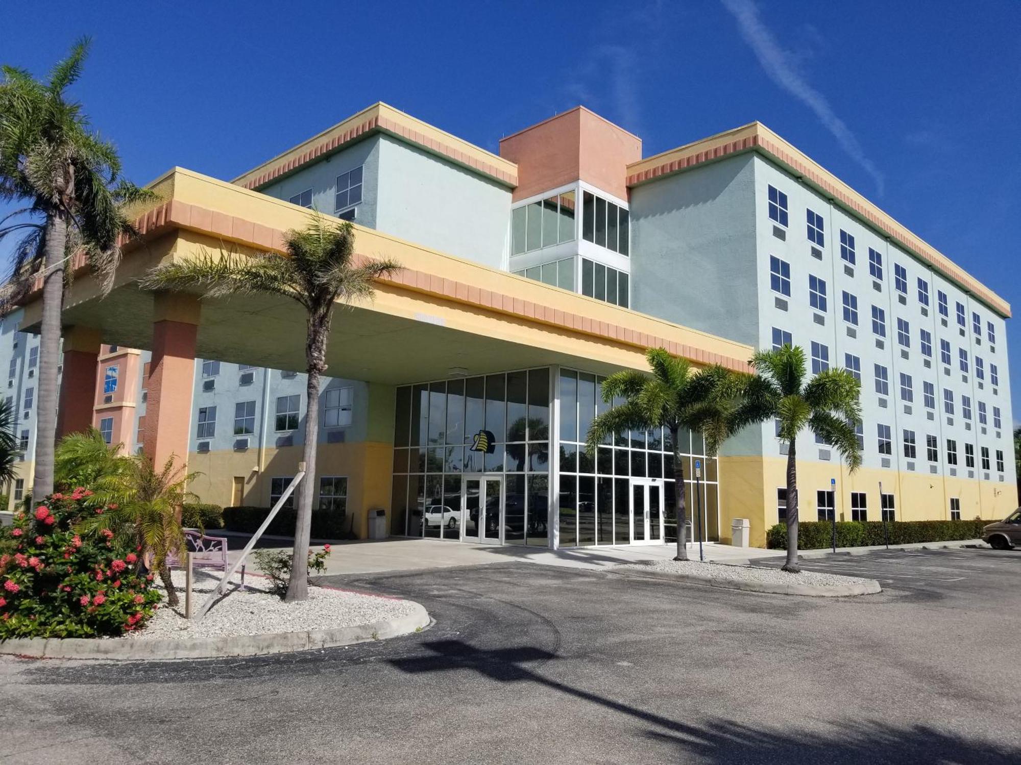 Allure Suites Of Fort Myers Dış mekan fotoğraf